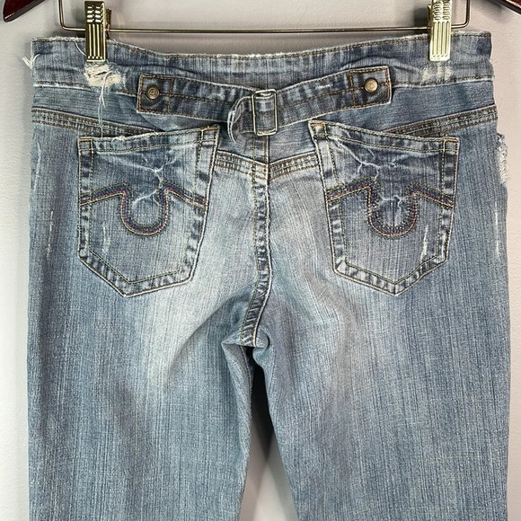 VINTAGE Hollywood Blue Light Wash Distressed Jeans Frayed Raw Hem Size 30 - Picture 5 of 10
